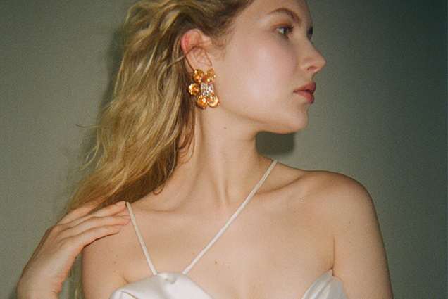 Jennifer Behr