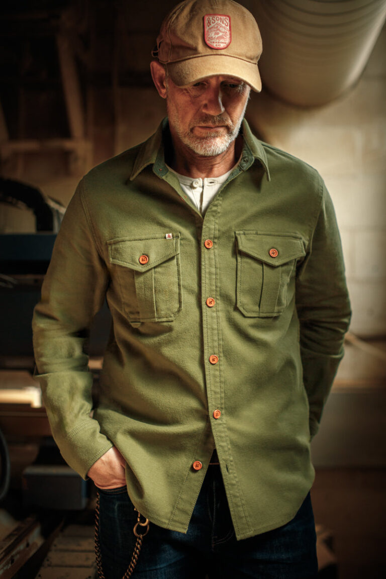 &SONS Lichen Moleskin Shirt Army Green Borderfree