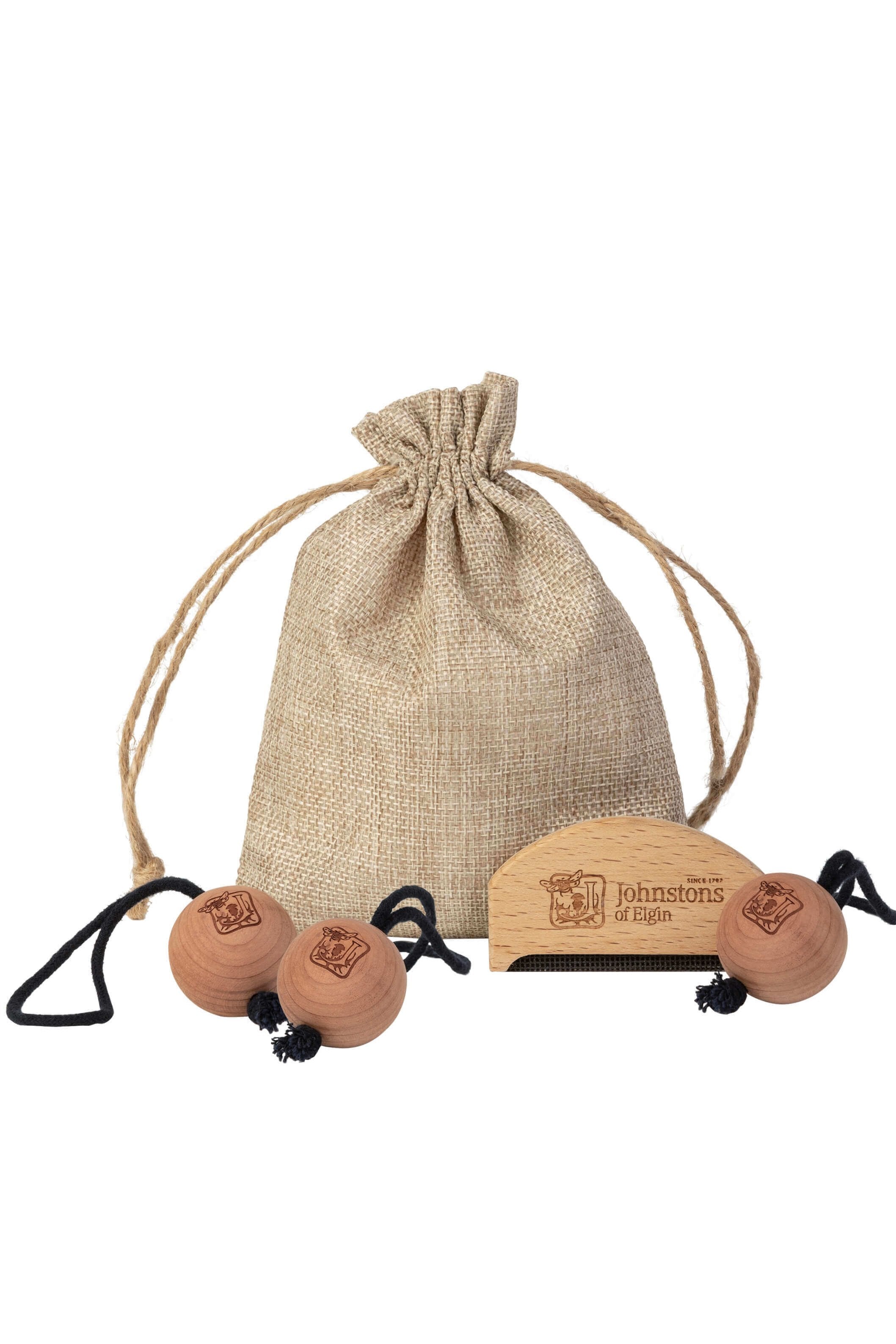 De Pilling Comb & 3 X Cedar Wood Balls