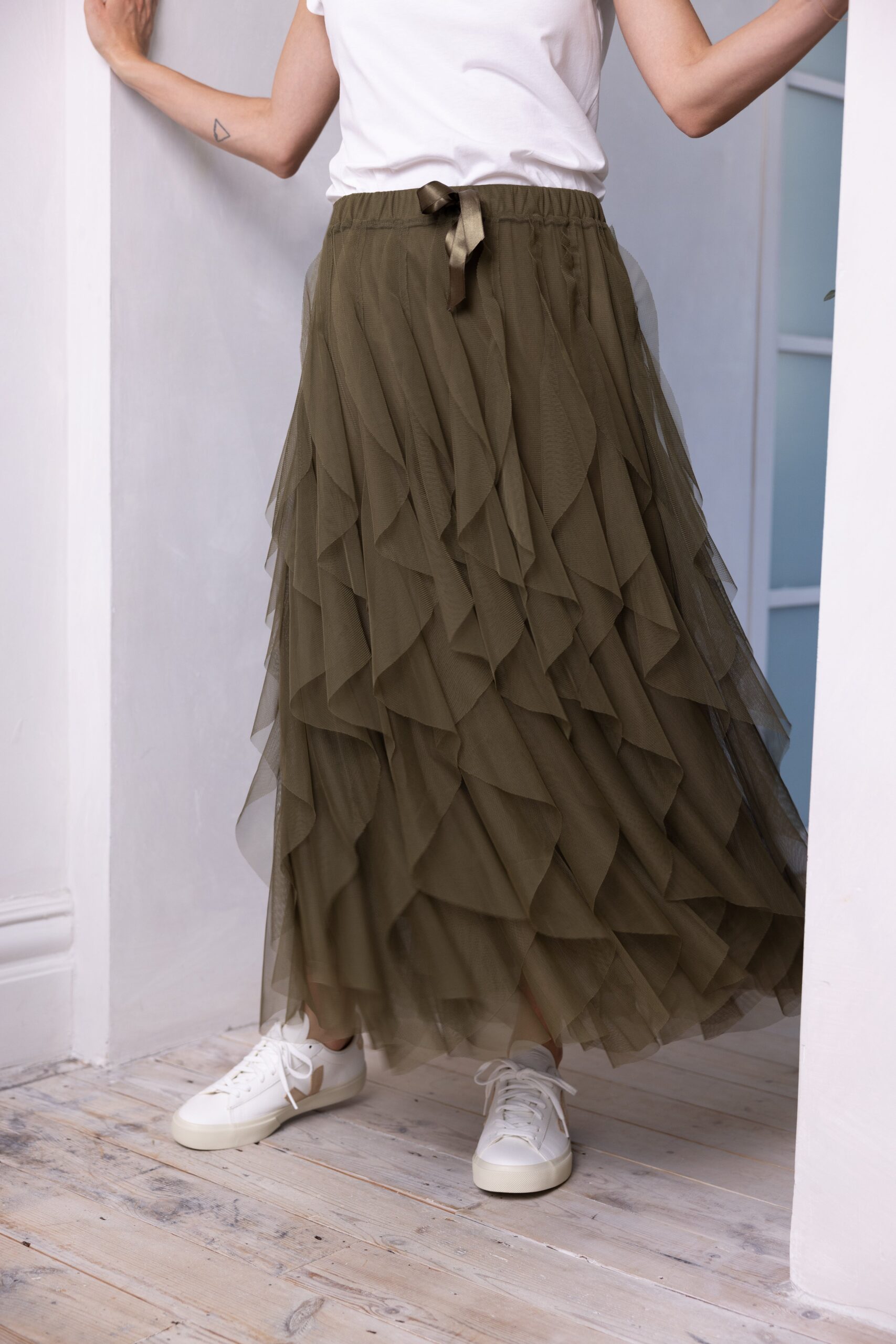 Iris Tulle Maxi Skirt (Olive) - Borderfree