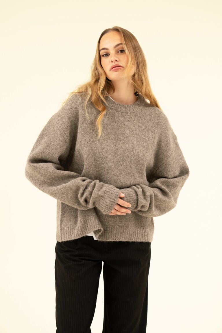AURORA KNIT – SMOKE