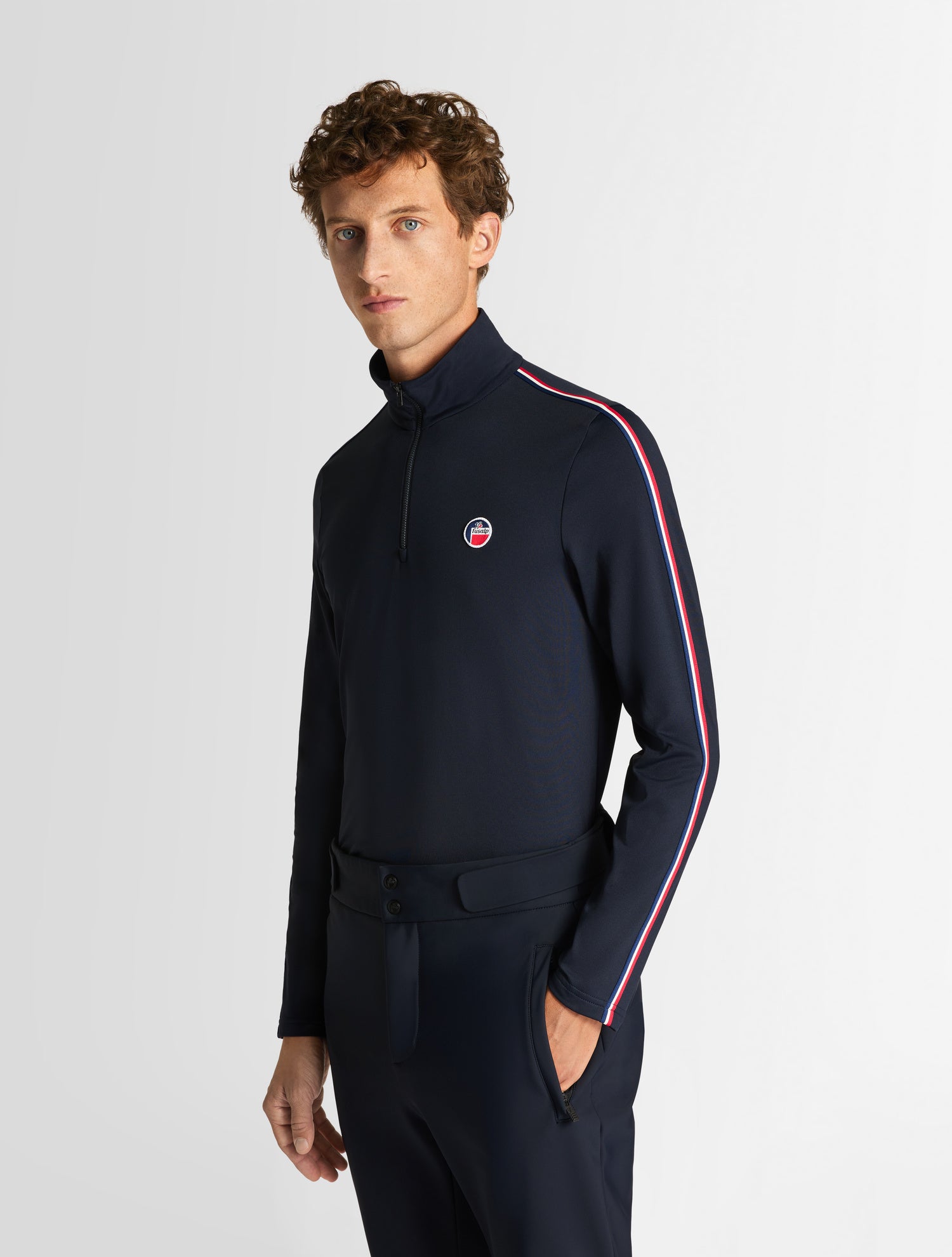 SOUS PULL MARIO