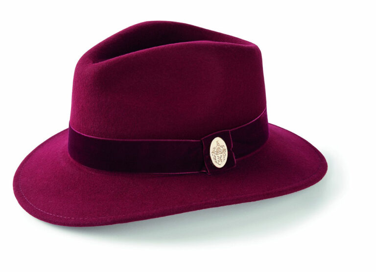 The Chelsworth Fedora in Maroon