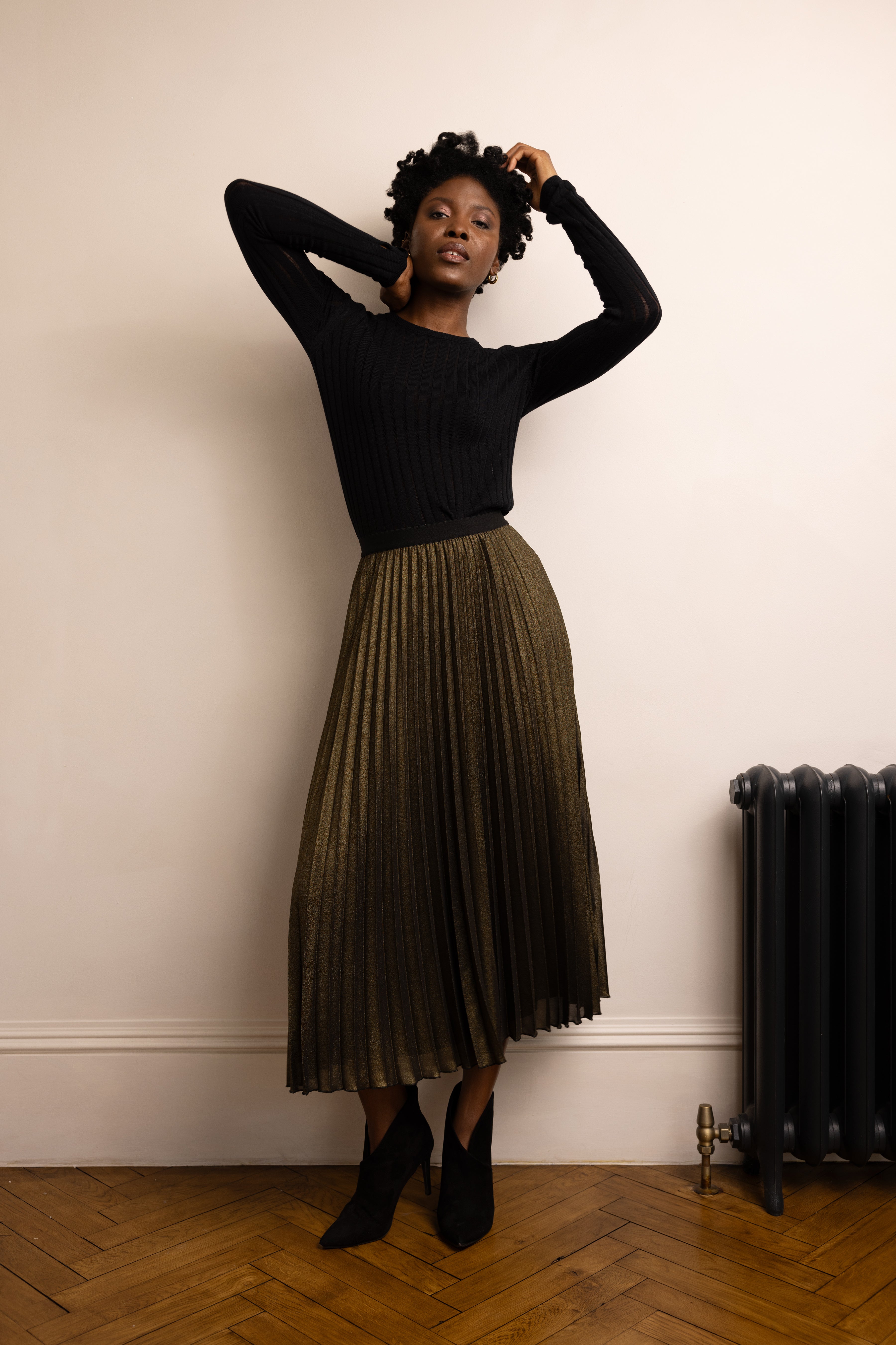 Mia Gold Pleated Skirt