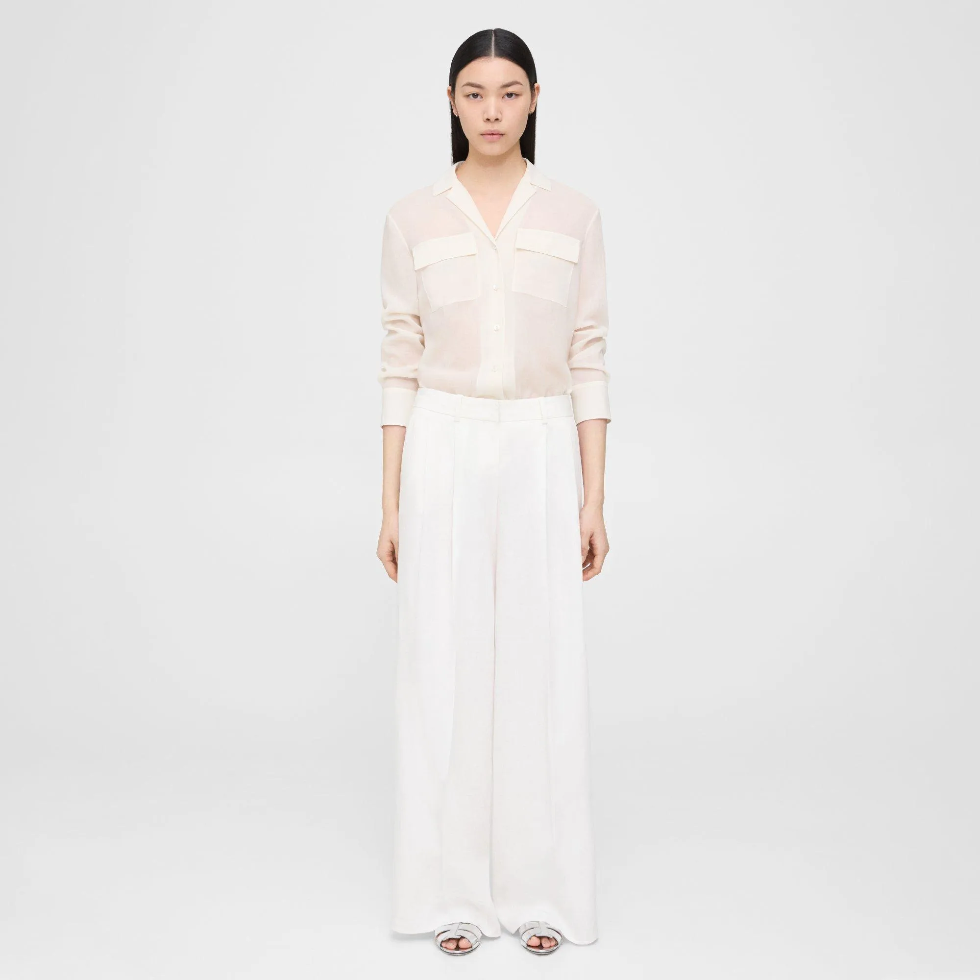 Pleated Low-Rise Pant in Linen