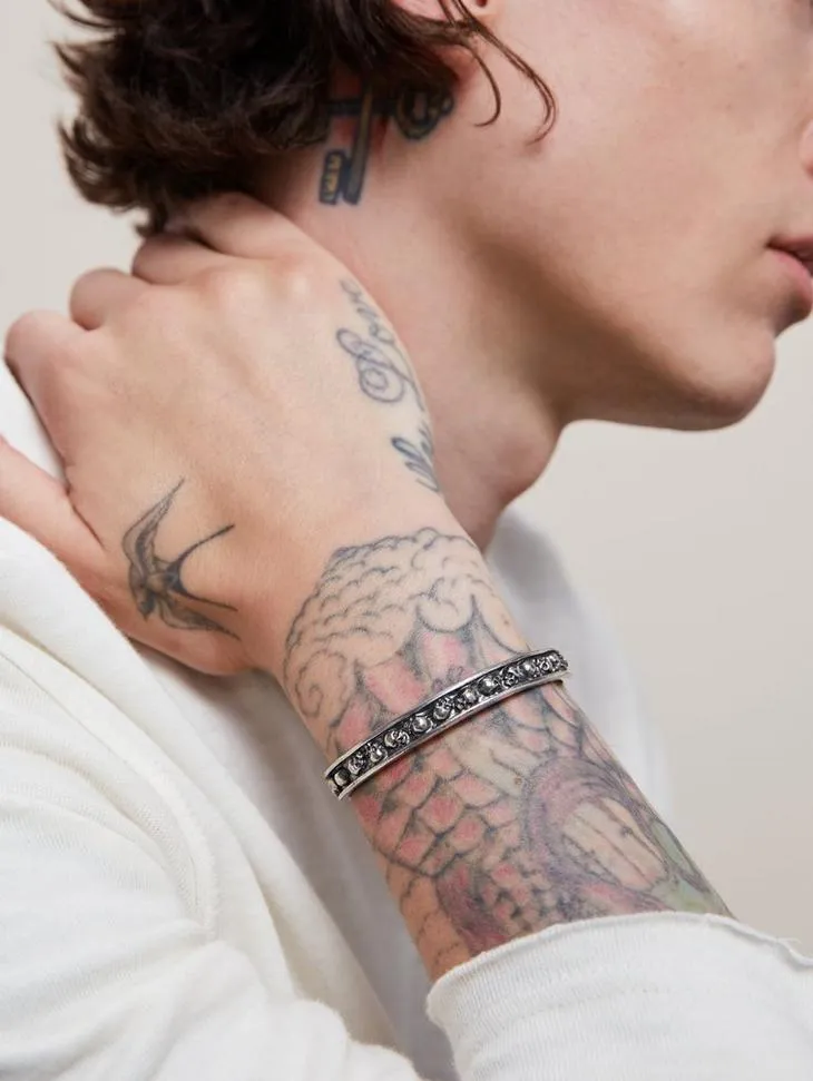 John Varvatos SKULL CUFF BRACELET