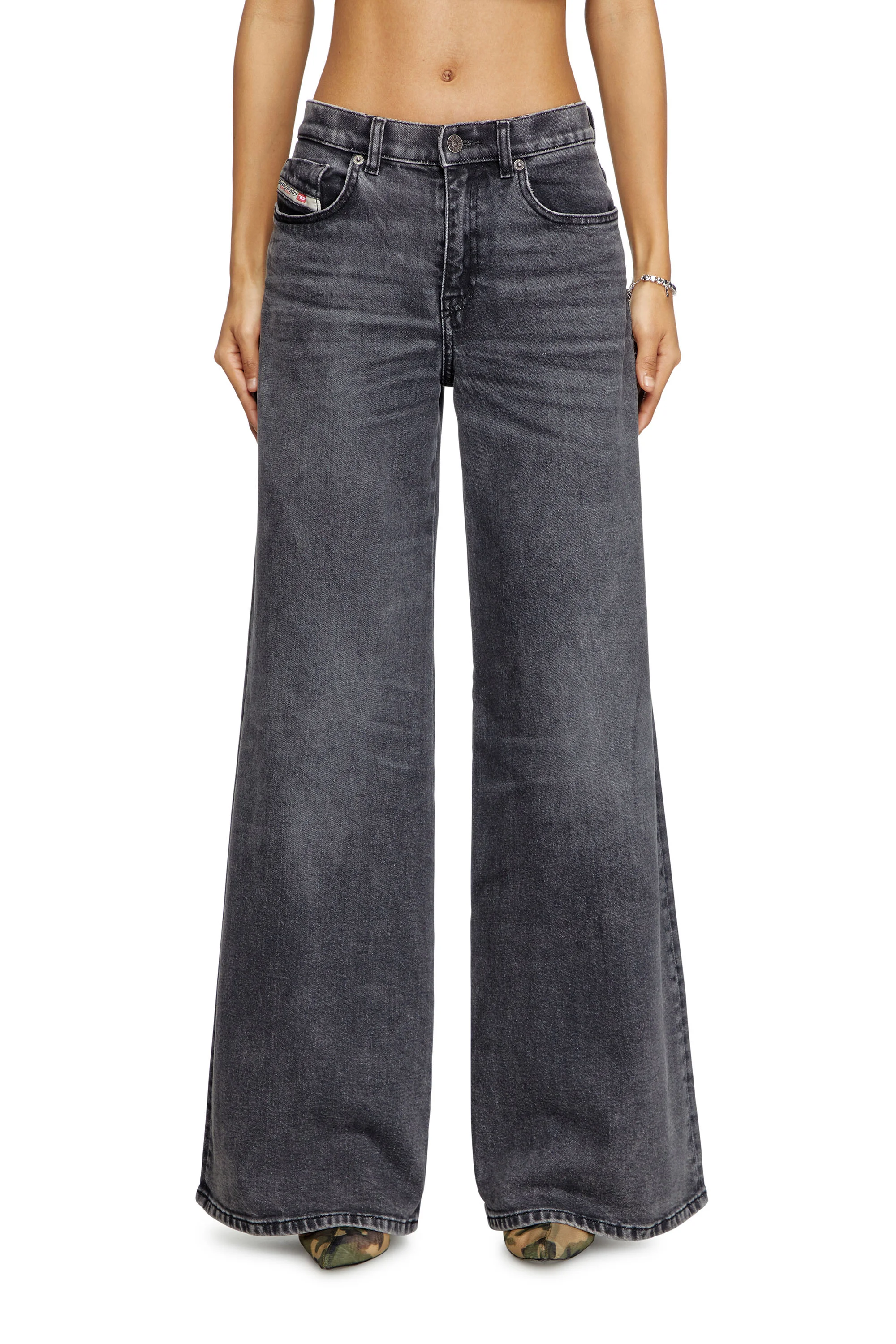 Diesel - Flare Jeans - 1978 D-Akemi - Jeans - Woman - Black