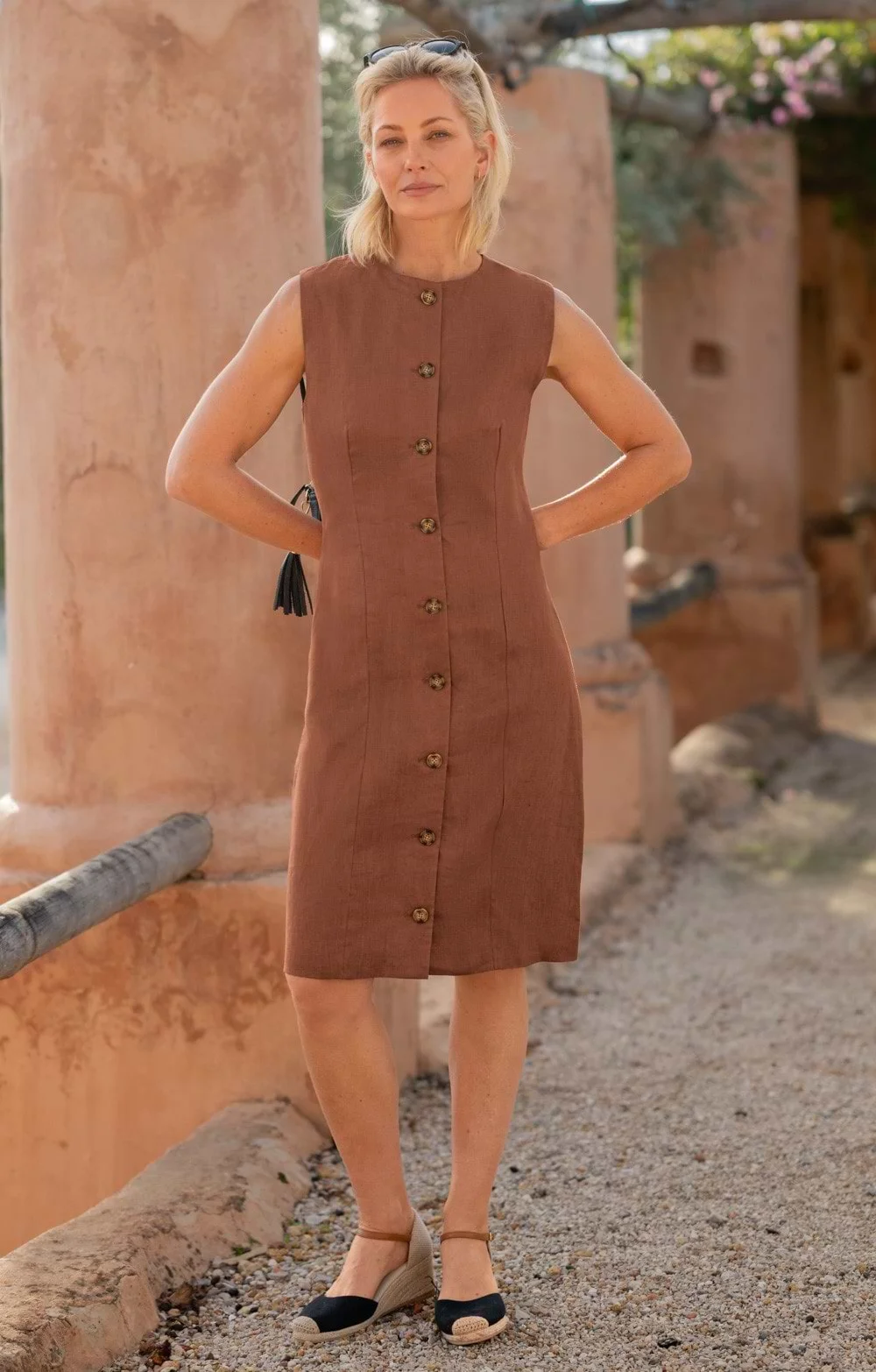 House of Bruar Ladies Linen Shift Dress - Chestnut brown | House of Bruar - Borderfree House of Bruar Ladies Linen Shift Dress - Chestnut brown | House of Bruar - Borderfree