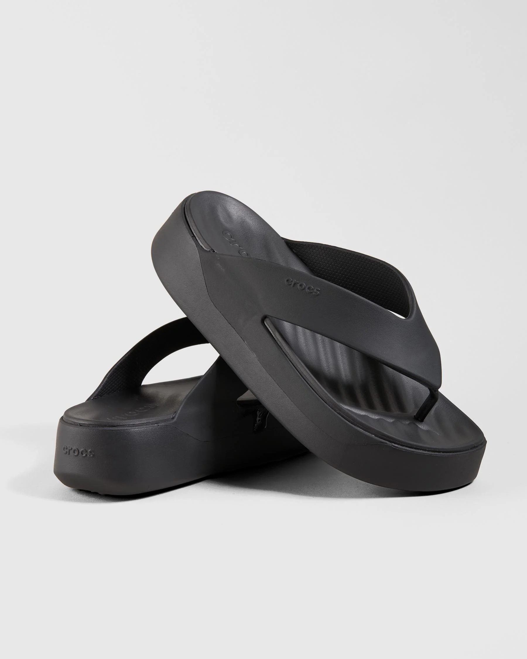 Crocs Women's Getaway Platform Flips Shoes in Black | Size W5 by City Beach